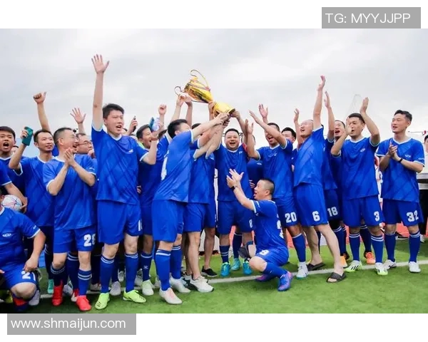 库库塔与阿利安萨的激烈对决展现足球魅力与团队精神的完美结合